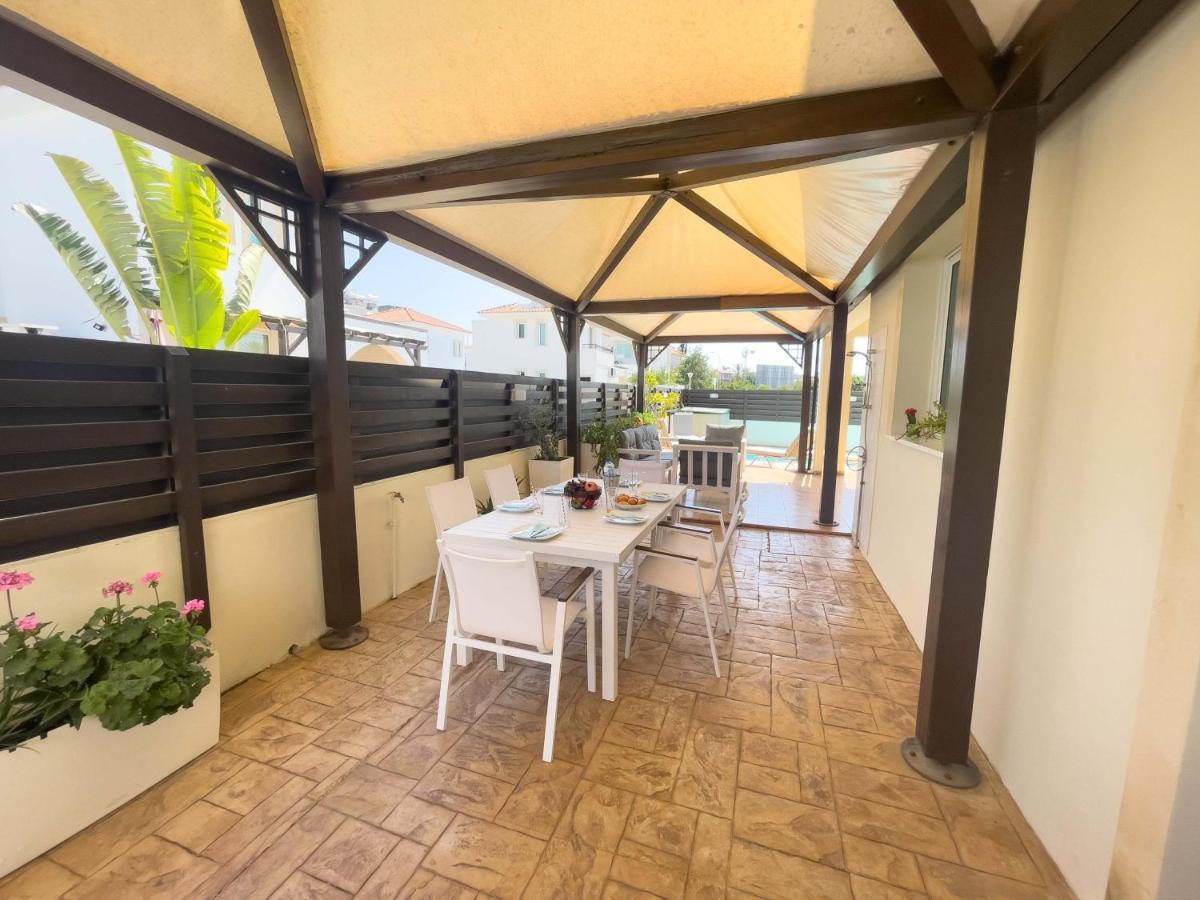 La Vita Villa #1 โปรทาราส ภายนอก รูปภาพ