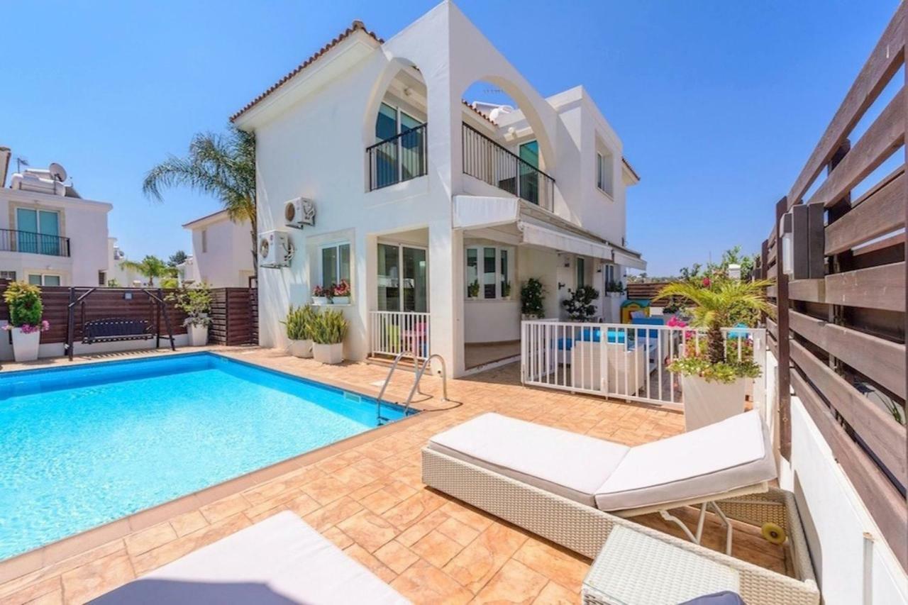 La Vita Villa #1 โปรทาราส ห้อง รูปภาพ